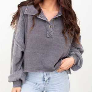 Fleece pullover/ cropped